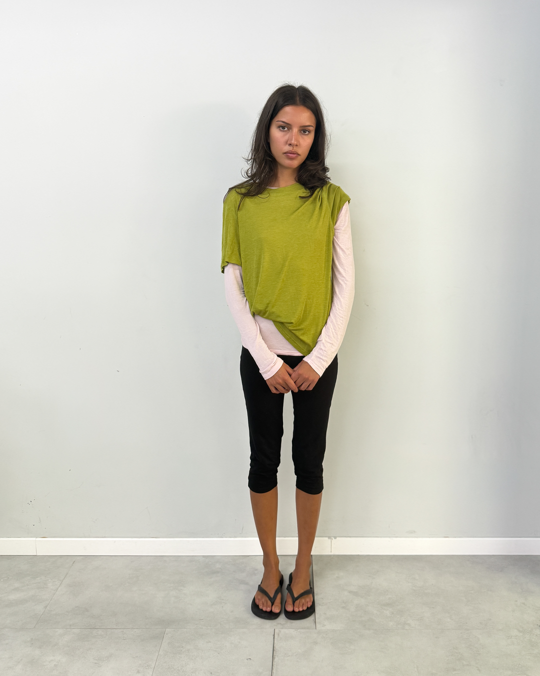 Lievre Running Lyocell Apple Green T-shirt, sustainably sourced Lyocell fabric in a minimal silhouette designed for running and everyday movement.