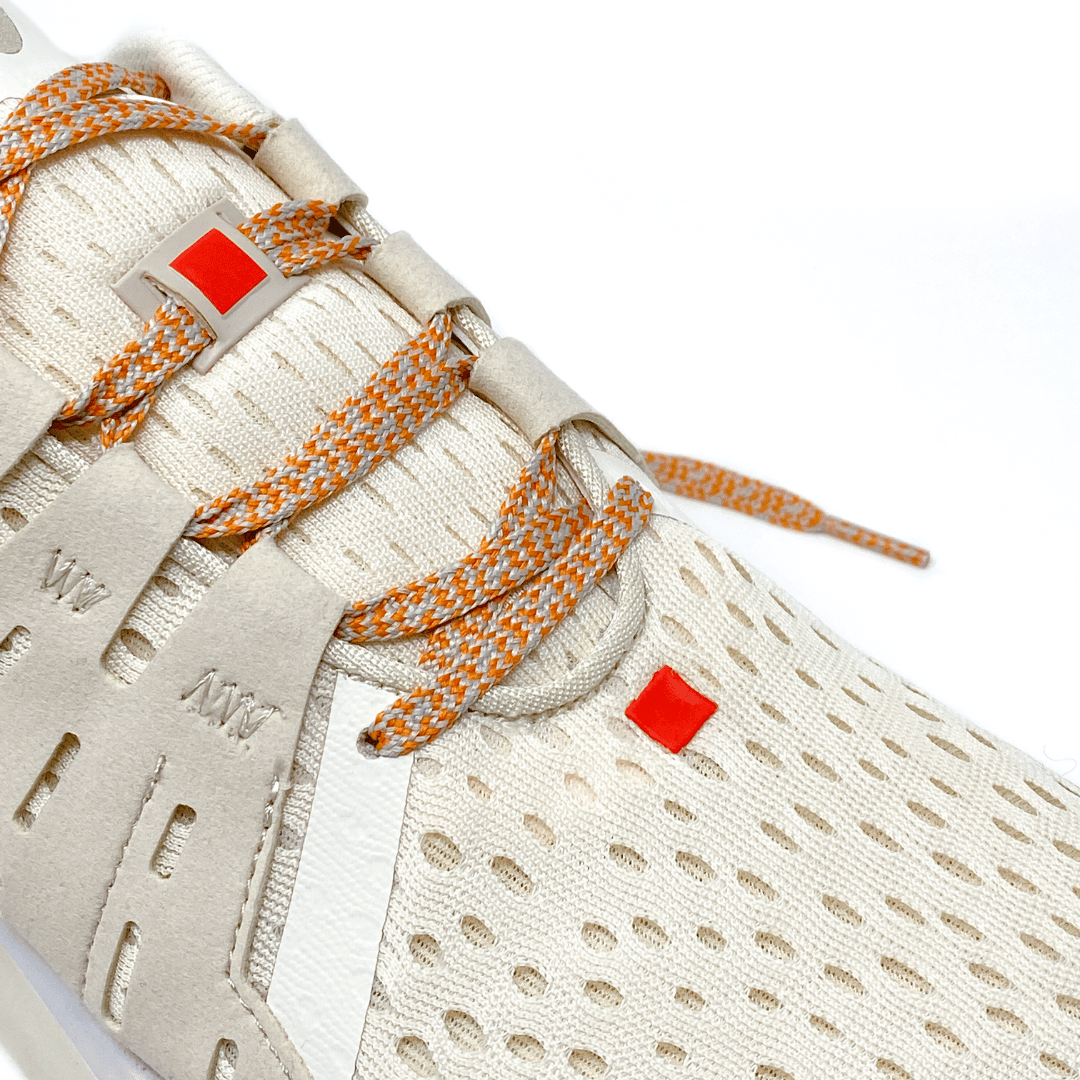 4T2 sundays vintage white running shoes with a breathable design and a comfortable fit.