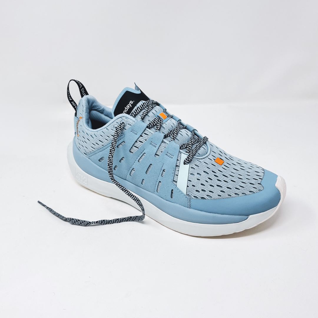4T2 Sundays pacific coast running shoes showcasing a lightweight design with breathable upper and a durable outsole.