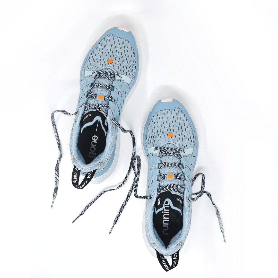 4T2 Sundays pacific coast running shoes showcasing a lightweight design with breathable upper and a durable outsole.