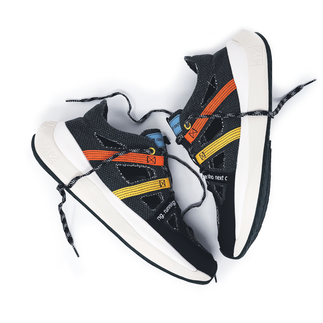 4T2 - offdays, multicultural — running shoe