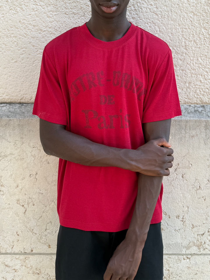 Red Print T-shirt from Lievre Running, featuring a soft fabric blend and oversized fit, perfect for casual wear.