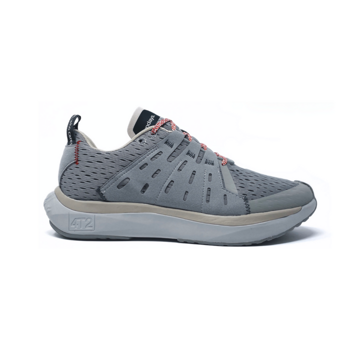 4T2 sundays running shoes showcasing a breathable upper and durable outsole suitable for long distance runs.