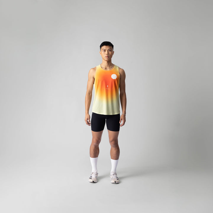 Participation Sage Red Singlet featuring a gradient design, ideal for running and outdoor activities.