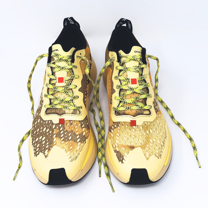 4T2 - one more, yellow personality — running shoe