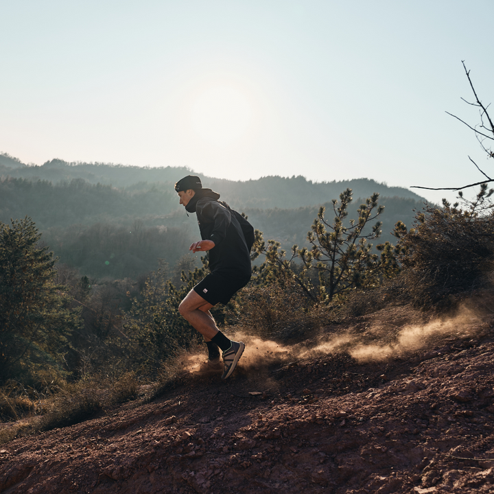 4T2 - get lost trail running shoes featuring a Vibram Litebase / Megagrip outsole in a gender-neutral design.