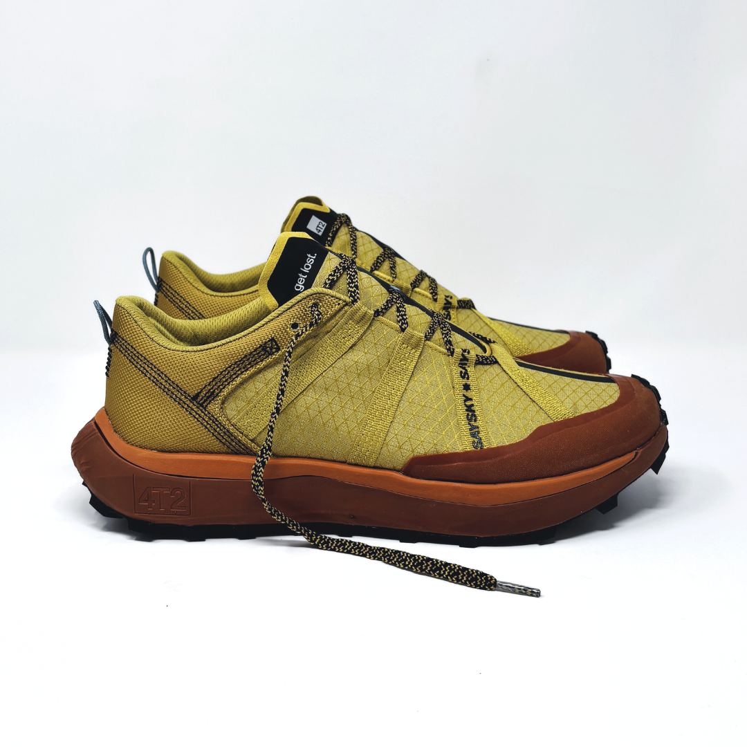4T2 get lost saysky edition trail running shoe with vibrant colors, featuring a durable vibram outsole.