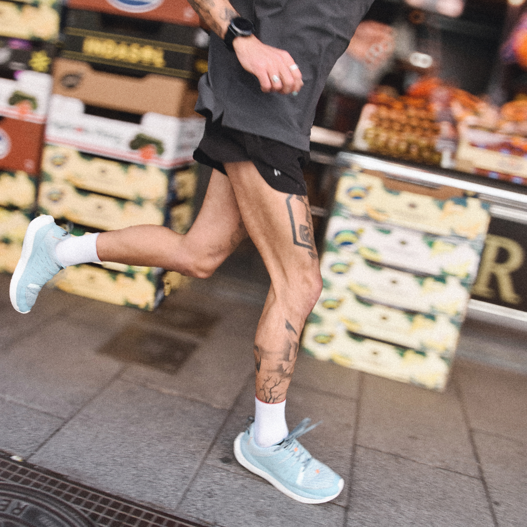 4T2 Sundays pacific coast running shoes showcasing a lightweight design with breathable upper and a durable outsole.