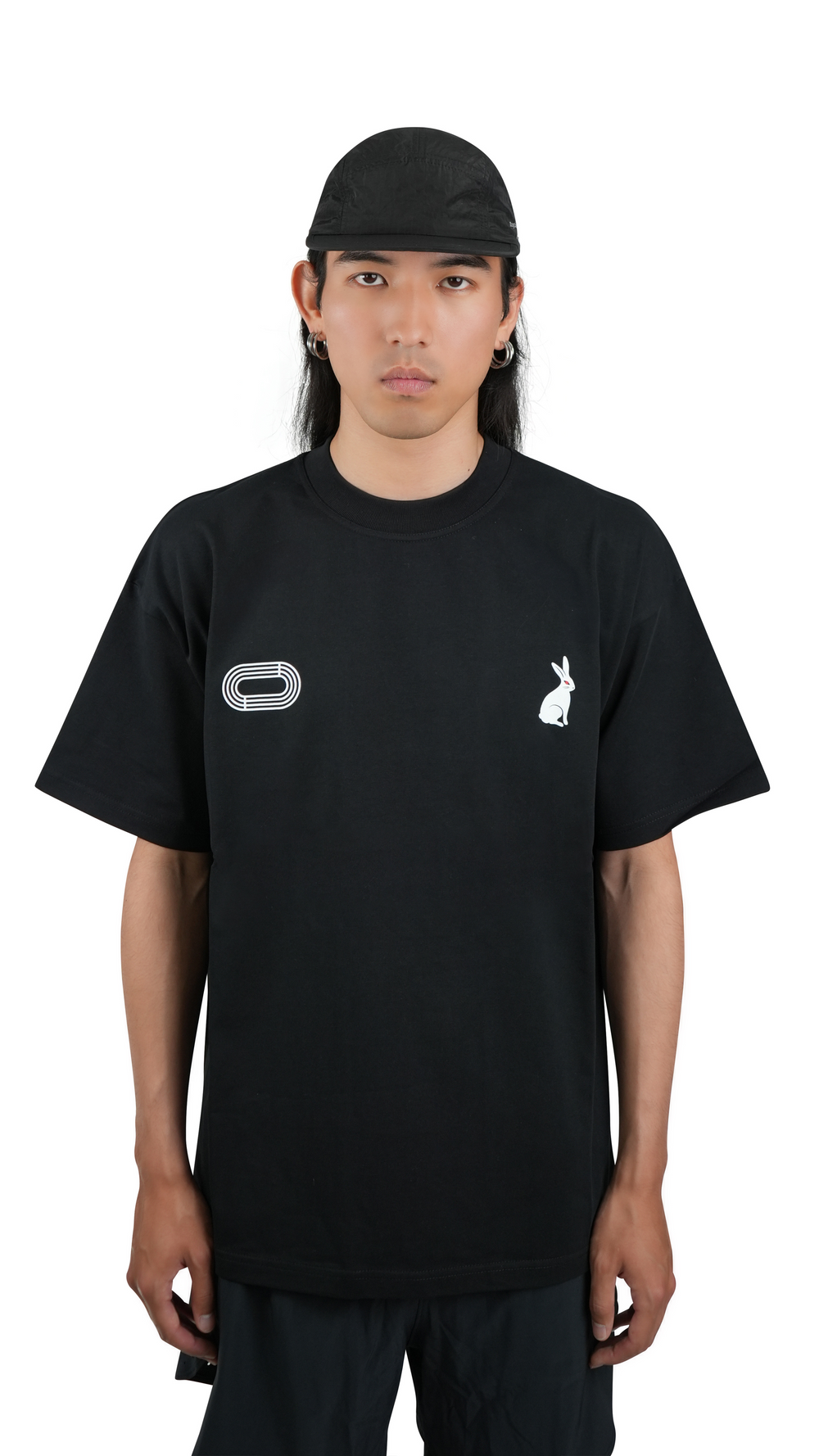 Lievre Running black oversized tee featuring a bold white “FORESIGHT RUN CLUB” graphic and running figure print on the back.