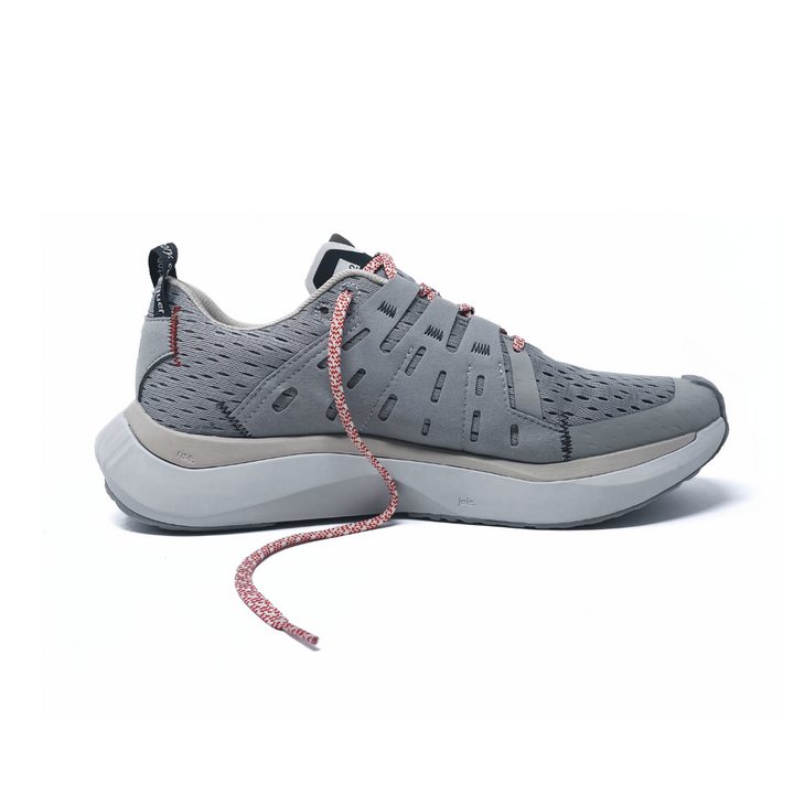 4T2 sundays running shoes showcasing a breathable upper and durable outsole suitable for long distance runs.