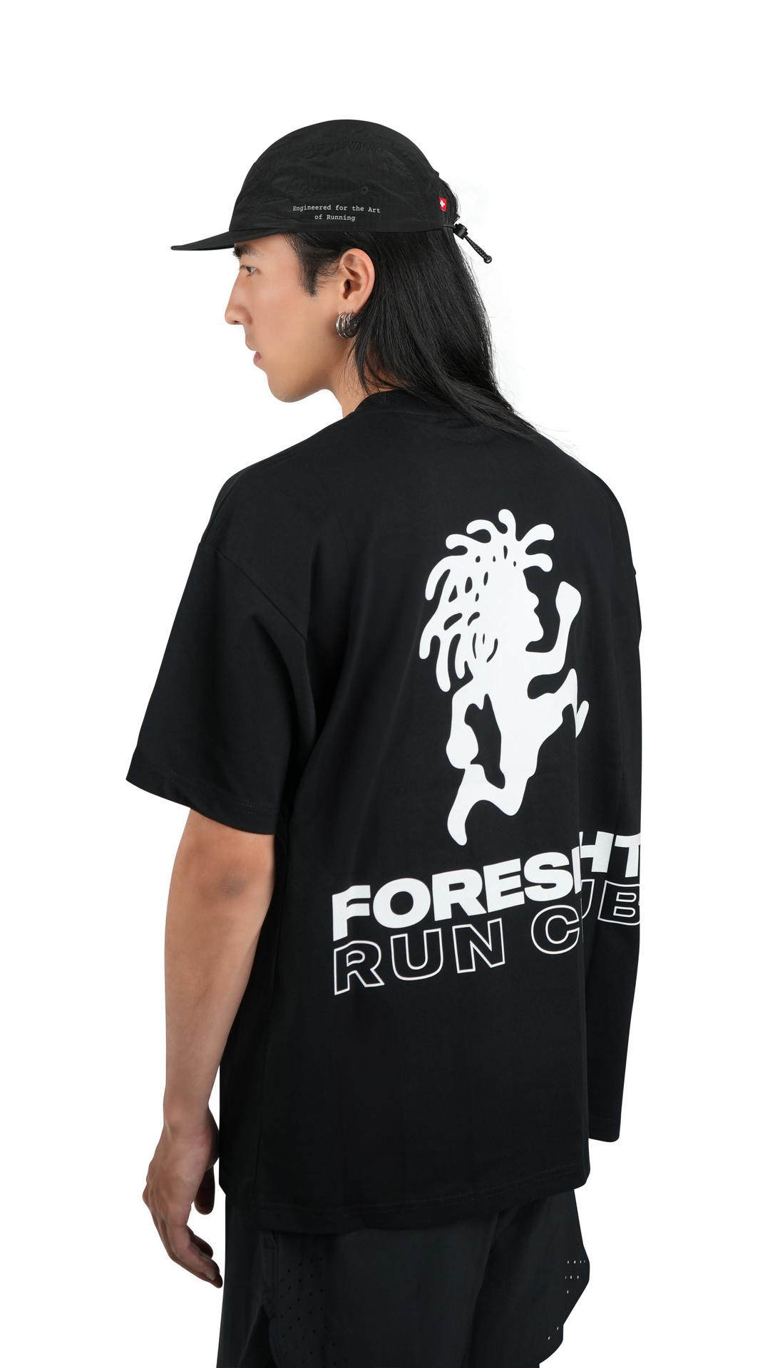 Lievre Running black oversized tee featuring a bold white “FORESIGHT RUN CLUB” graphic and running figure print on the back.