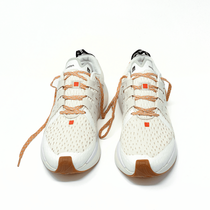 4T2 sundays vintage white running shoes with a breathable design and a comfortable fit.