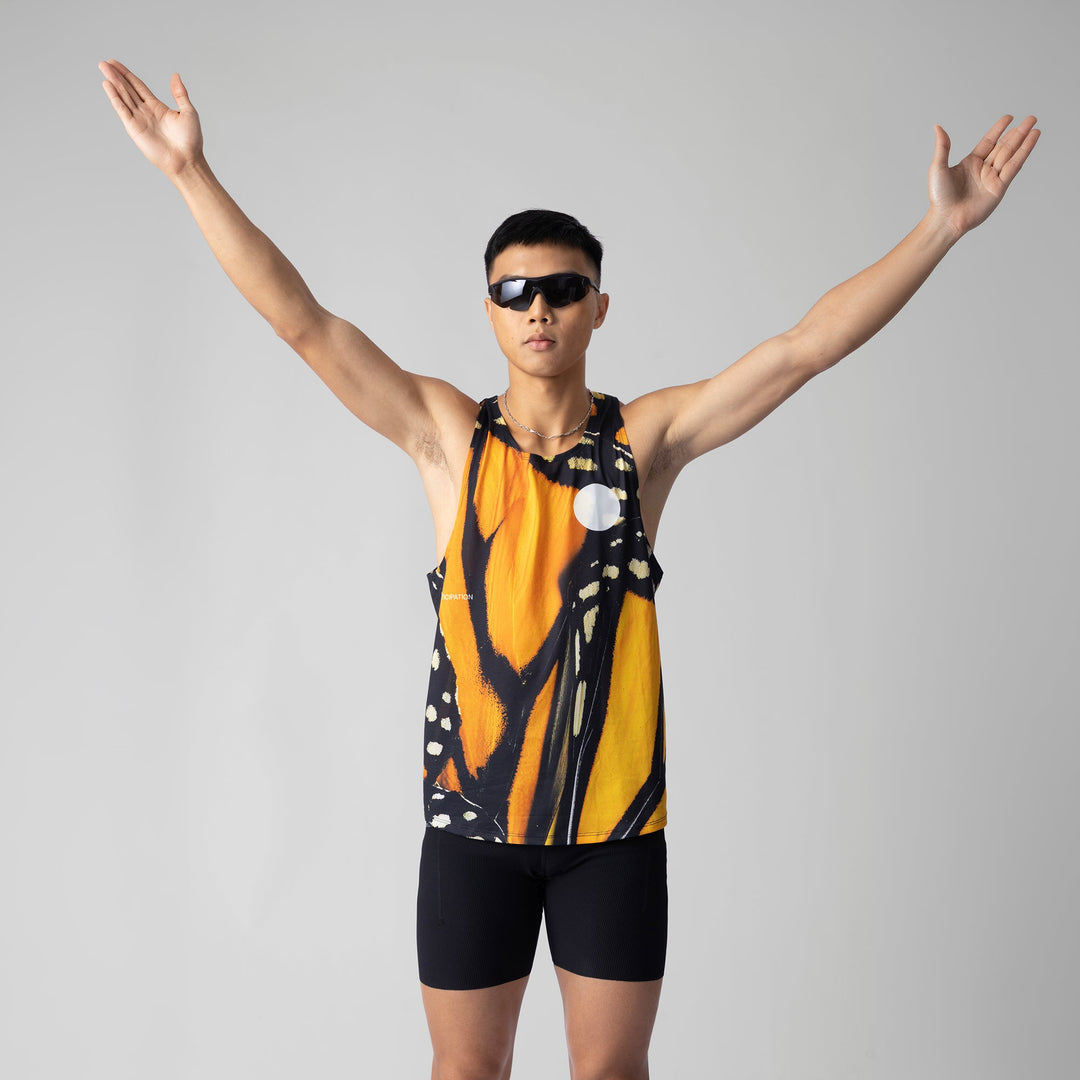 Participation Monarch Singlet featuring a round neckline and sleeveless design, ideal for warm-weather training.