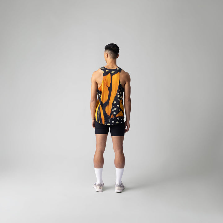 Participation Monarch Singlet featuring a round neckline and sleeveless design, ideal for warm-weather training.