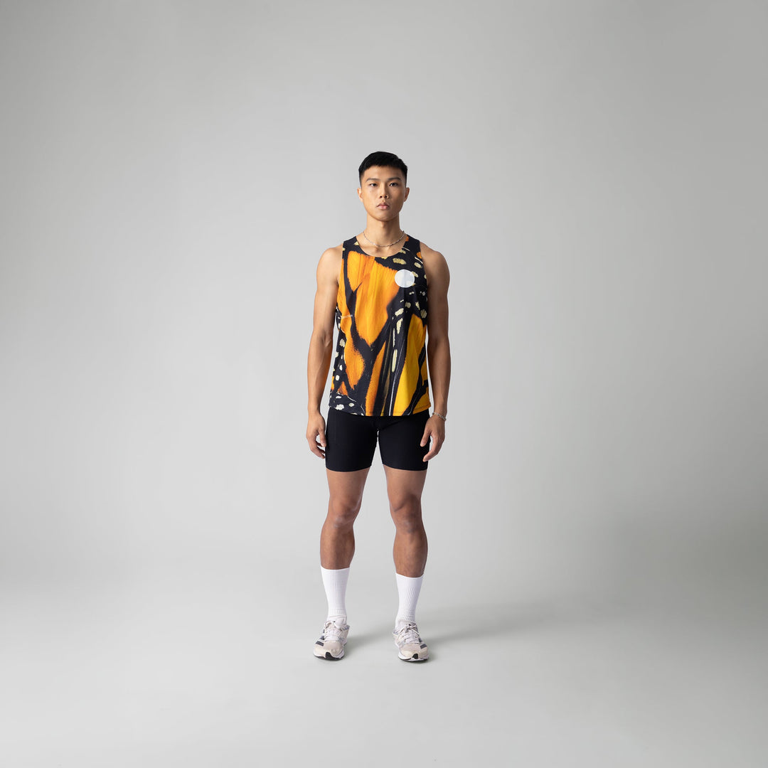 Participation Monarch Singlet featuring a round neckline and sleeveless design, ideal for warm-weather training.