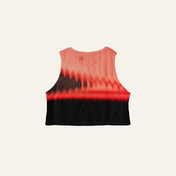 Participation Red Glass running crop top, breathable mesh, red-black gradient, white circle logo on chest.