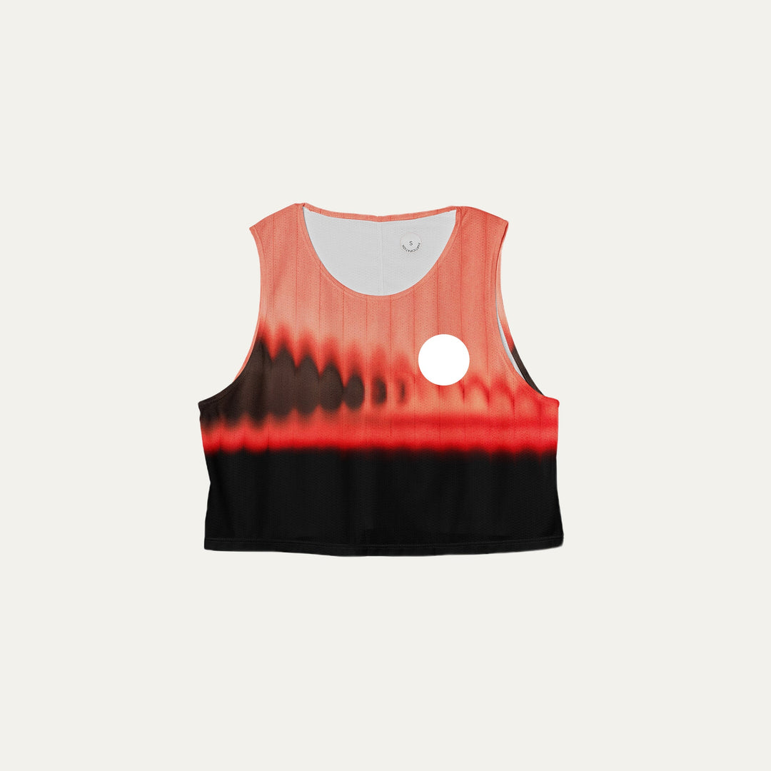 Participation Red Glass running crop top, breathable mesh, red-black gradient, white circle logo on chest.