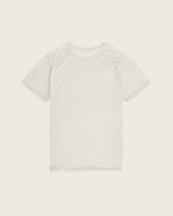 Men’s ultra-light merino short-sleeve running tee in Pebble from Sysum, fine knit texture visible, photographed in a neutral studio setting.