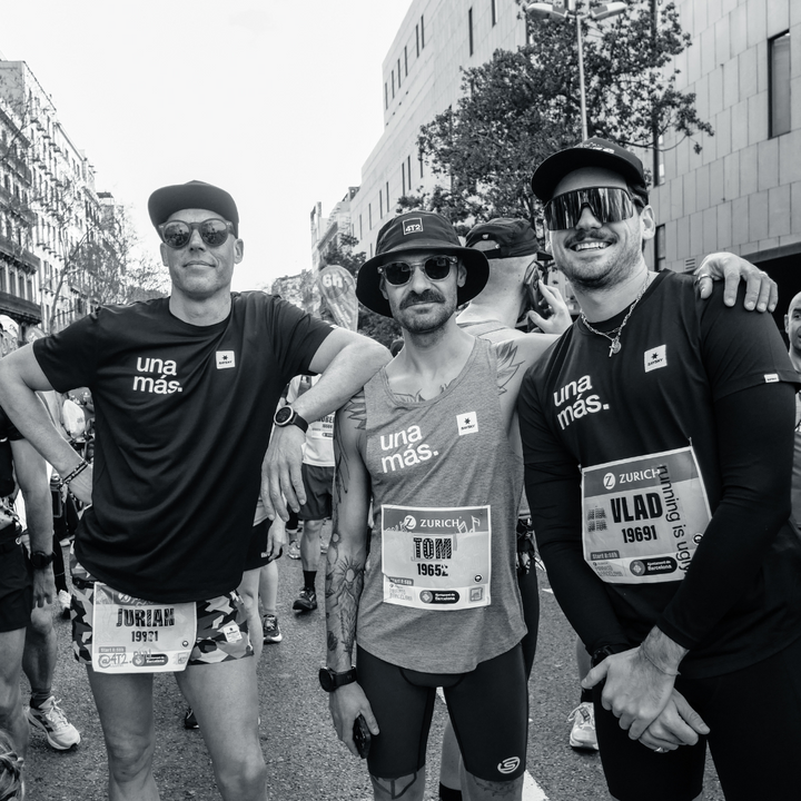 4T2 one more running shoes in yellow color featuring a lightweight design and grippy outsole.
