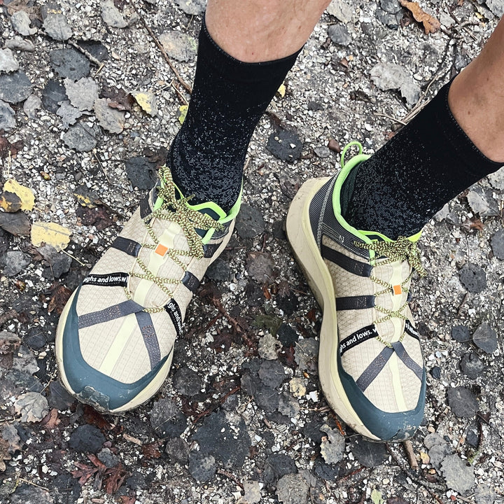 4T2 - get lost trail running shoes featuring a Vibram Litebase / Megagrip outsole in a gender-neutral design.