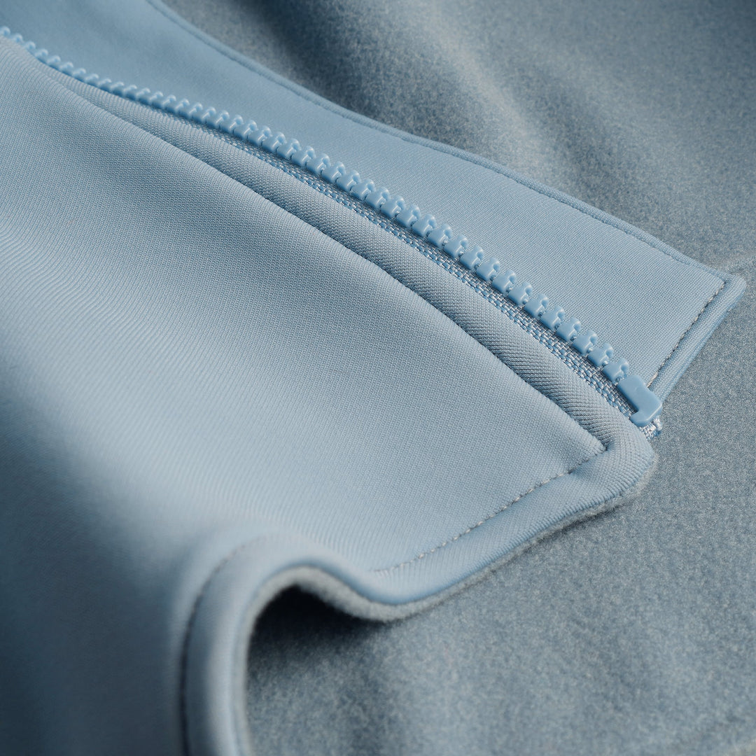 Tabisuke Tabizo T2 Jogger Jacket 2025 in ice, winter running jacket with Artica stretch fabric, thumbholes and watch opening