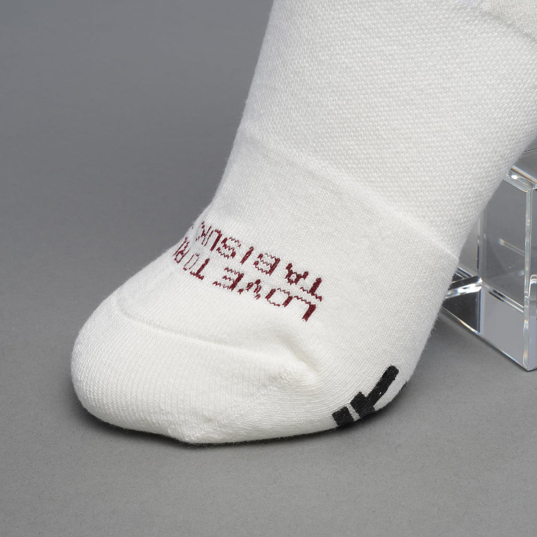 Tabisuke Tabizo T2 Trail Socks Short in white with short cuff and knit logo details