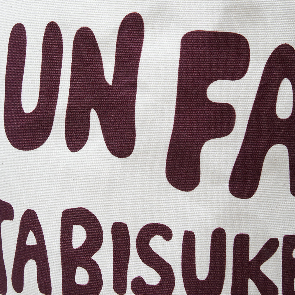 White T2 Totebag JERRY canvas tote with “Love to run far” graphic and long handles