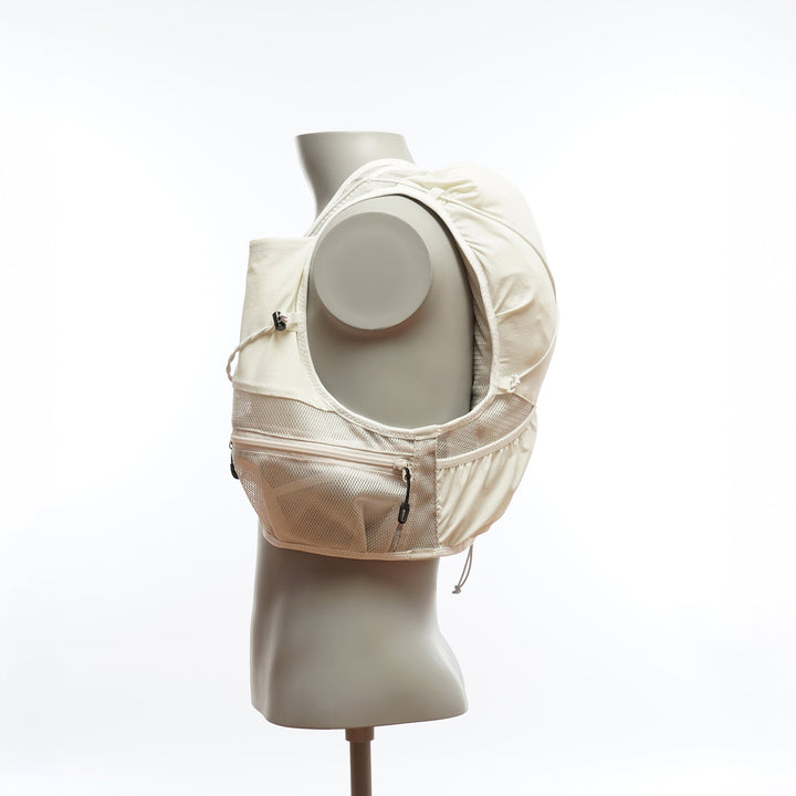 Tabisuke Tabizo T2 - Ultra 5 in White, side view
